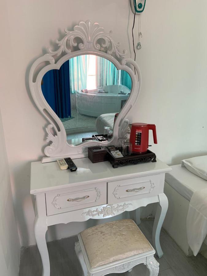 Hotel Mai Tuan Chanh Mon A Tay Ninh Esterno foto