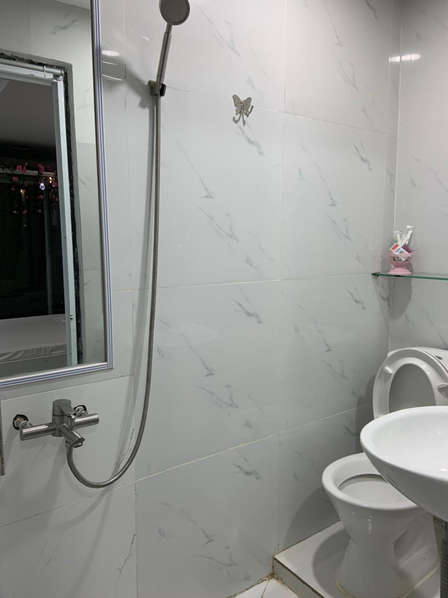 Hotel Mai Tuan Chanh Mon A Tay Ninh Esterno foto